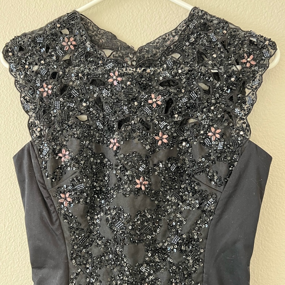 NWT French Connection Sequins Dress (size 2)